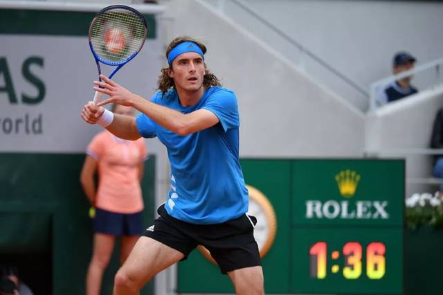 他在赛场上 他在赛场上