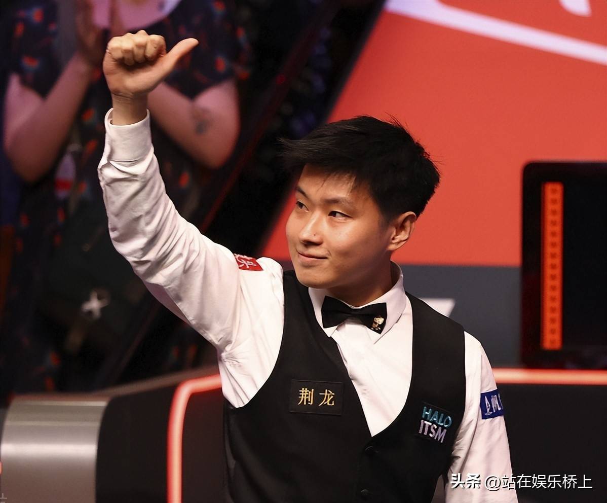 [德甲]拜仁慕尼黑客场逼平多特蒙德.