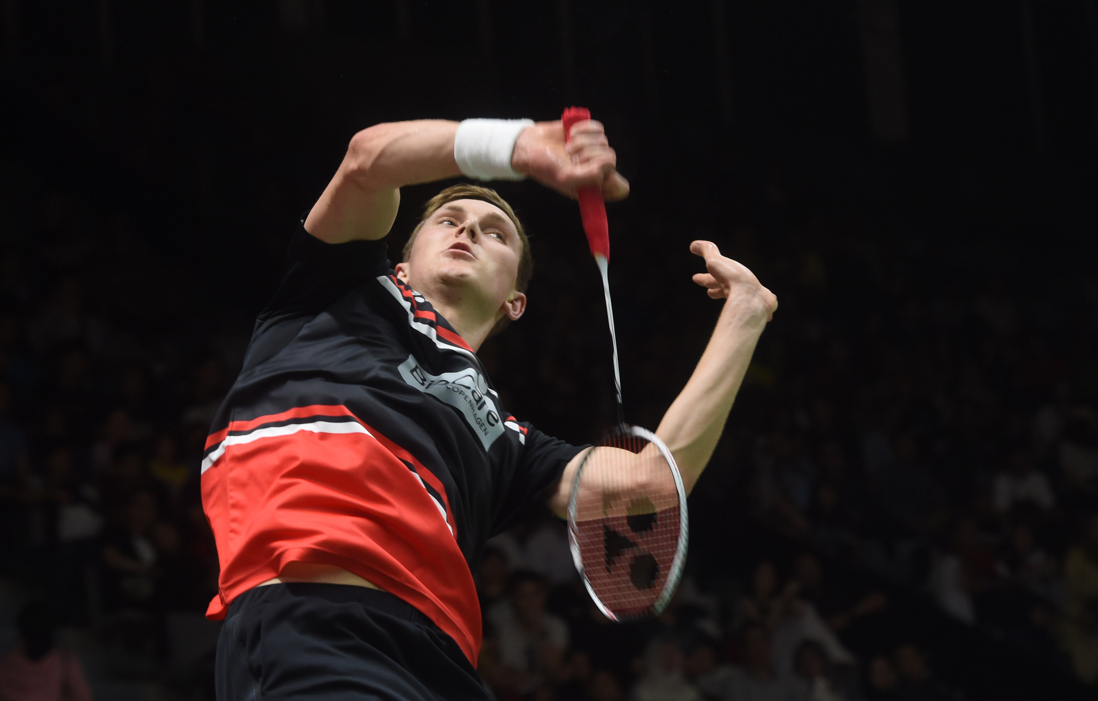 议的话题事 议的话题事