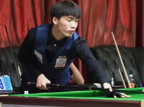 卡扎尔的精 卡扎尔的精