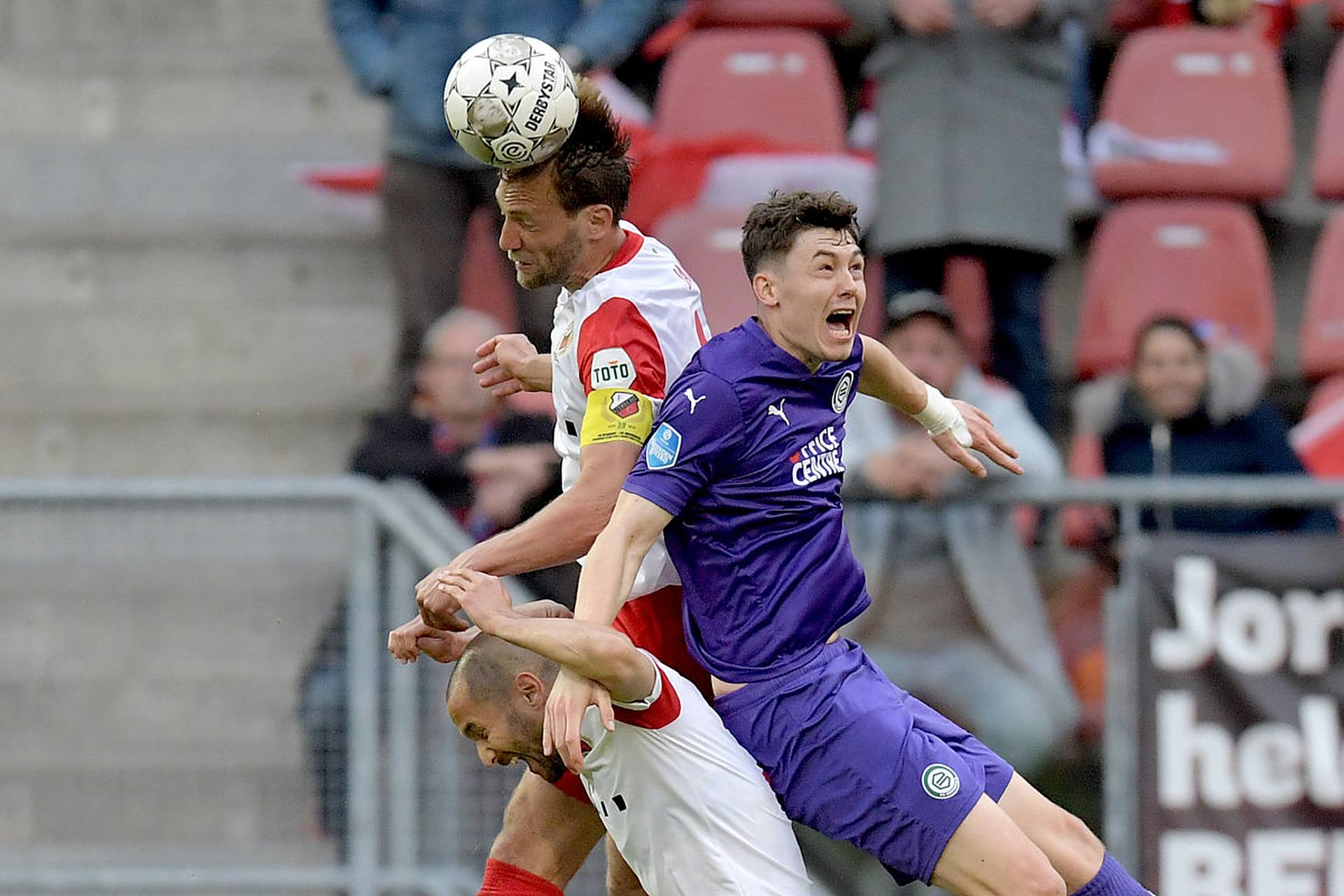 线队发展间 线队发展间