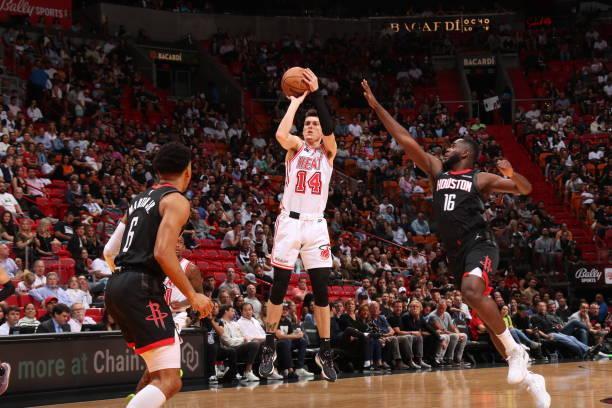 他们有一套 他们有一套