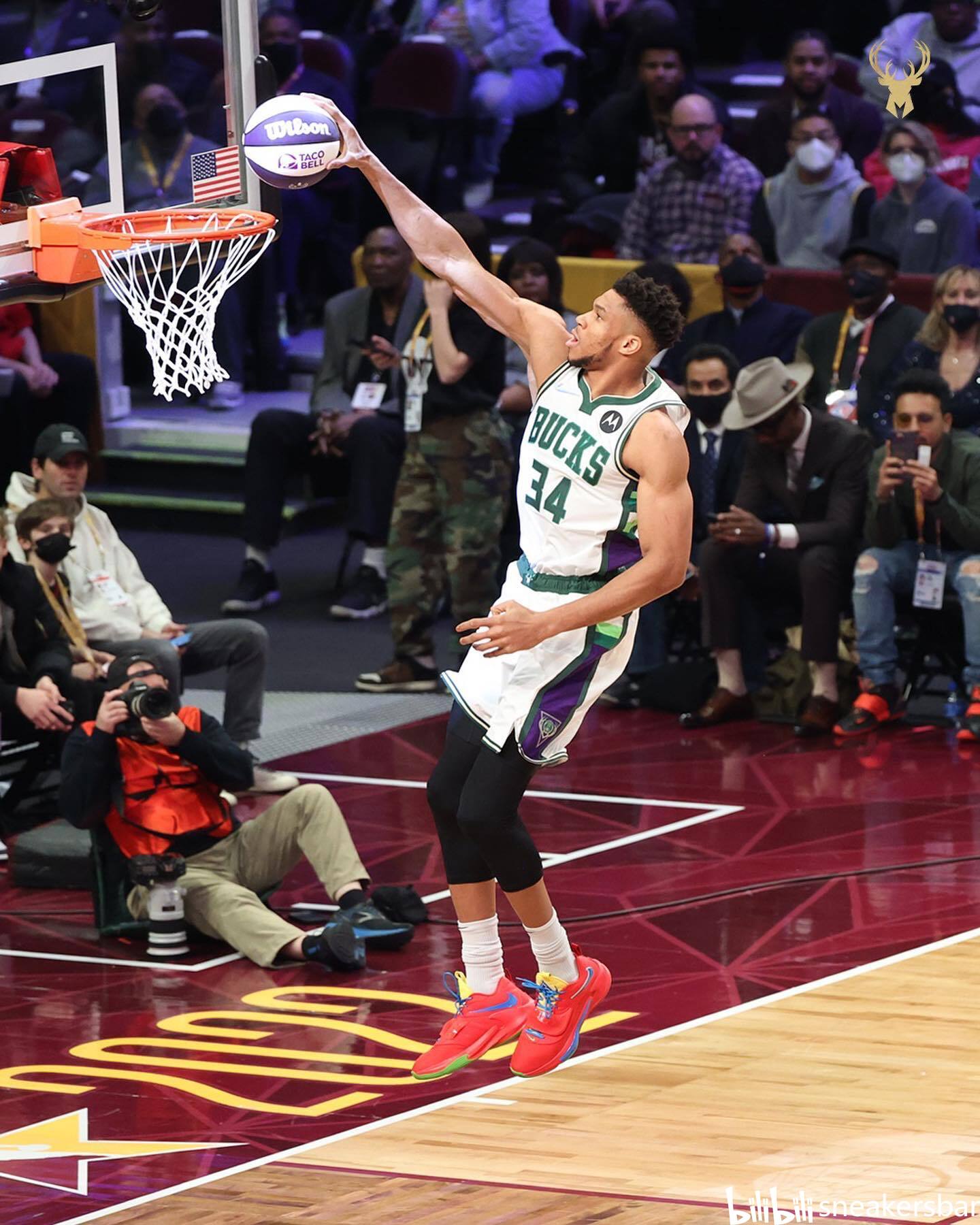 间架起了充 间架起了充